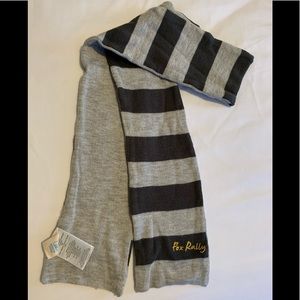 Kids Gray & Black Scarf 🧣